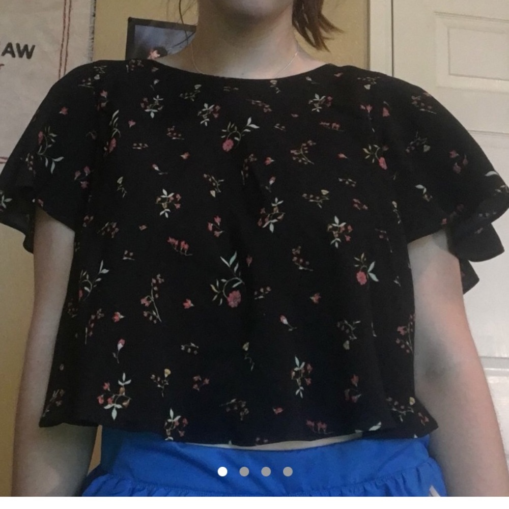 Kimchi Blue floral crop UO